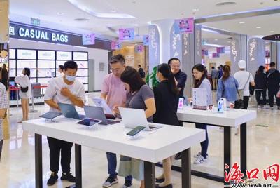 &ldquo;雙十一&rdquo;海口免稅店銷售火爆 顧客大排&ldquo;長龍&rdquo;[組圖]