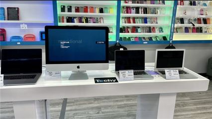 佛羅里達州惠靈頓的電子產品維修與零售新視角 融合文具用品的一站式服務